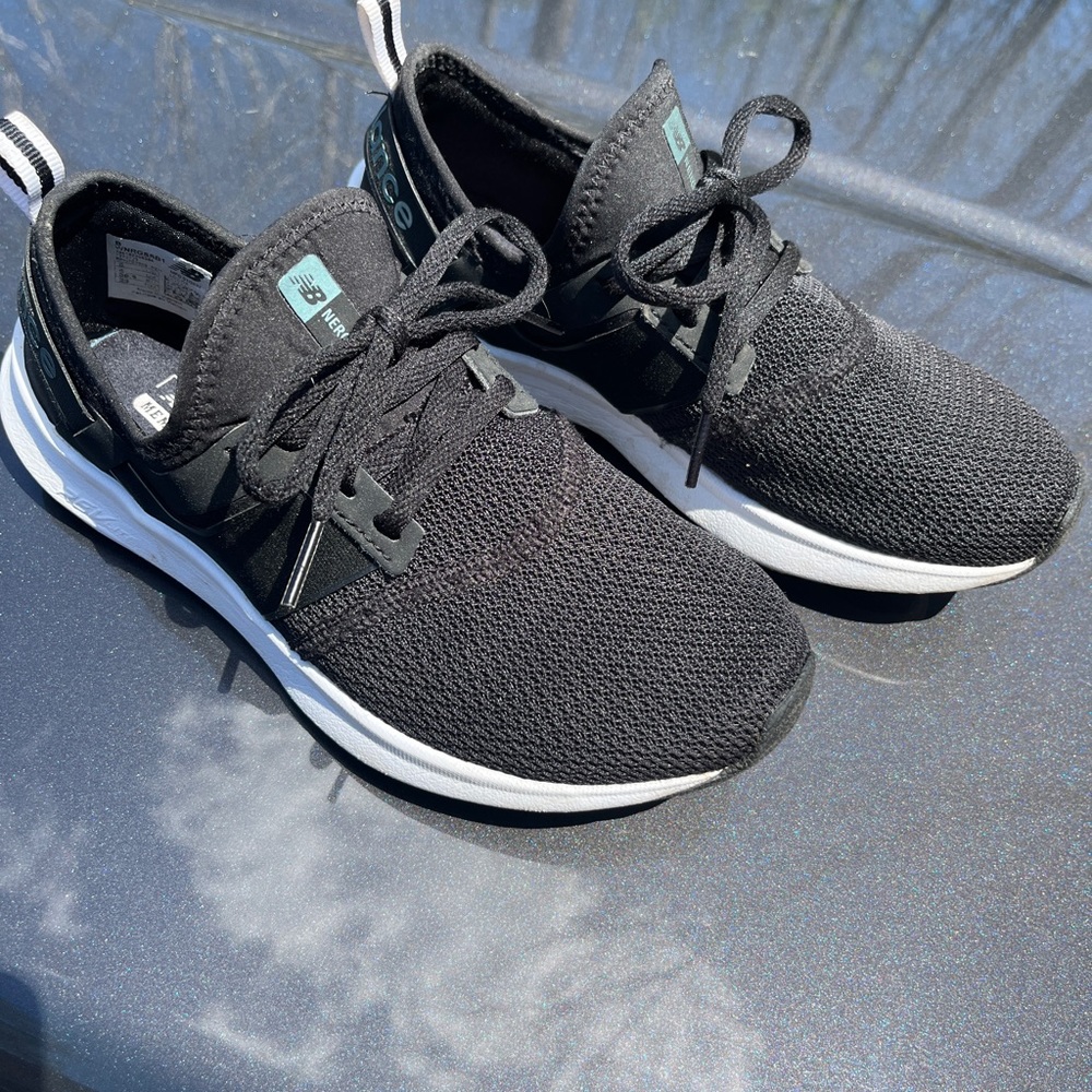 New Balance black Nergize Sport training, running sneakers, Women’s size 6